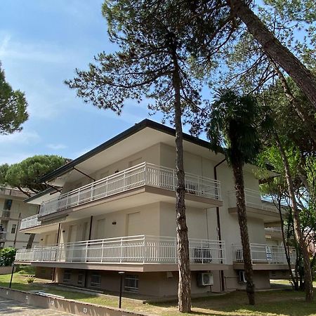 Appartamenti Fungo Линьяно-Саббьядоро Экстерьер фото